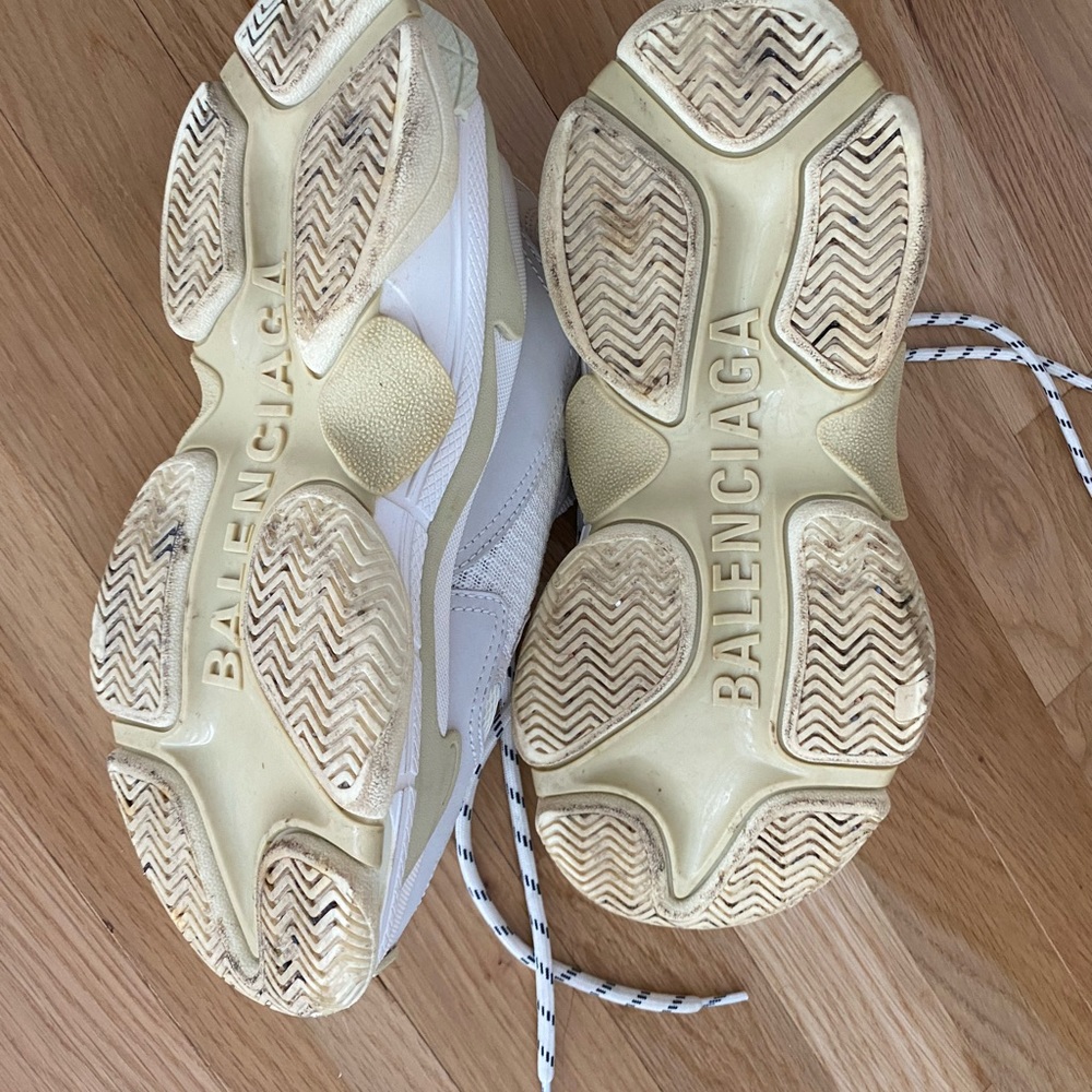 Balenciaga triple S trainers - Picture 4 of 4